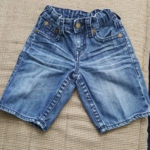 True religion shorts